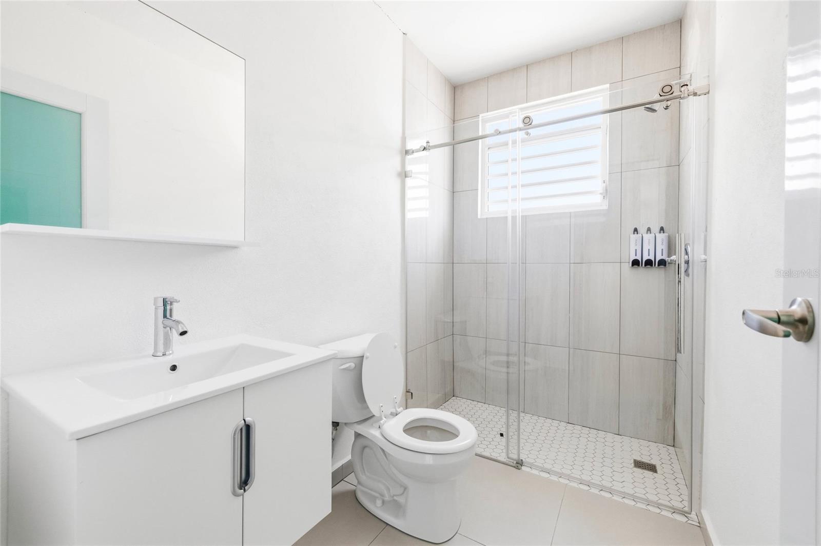 AVENIDA SUSONI, HATILLO, PR - Residential