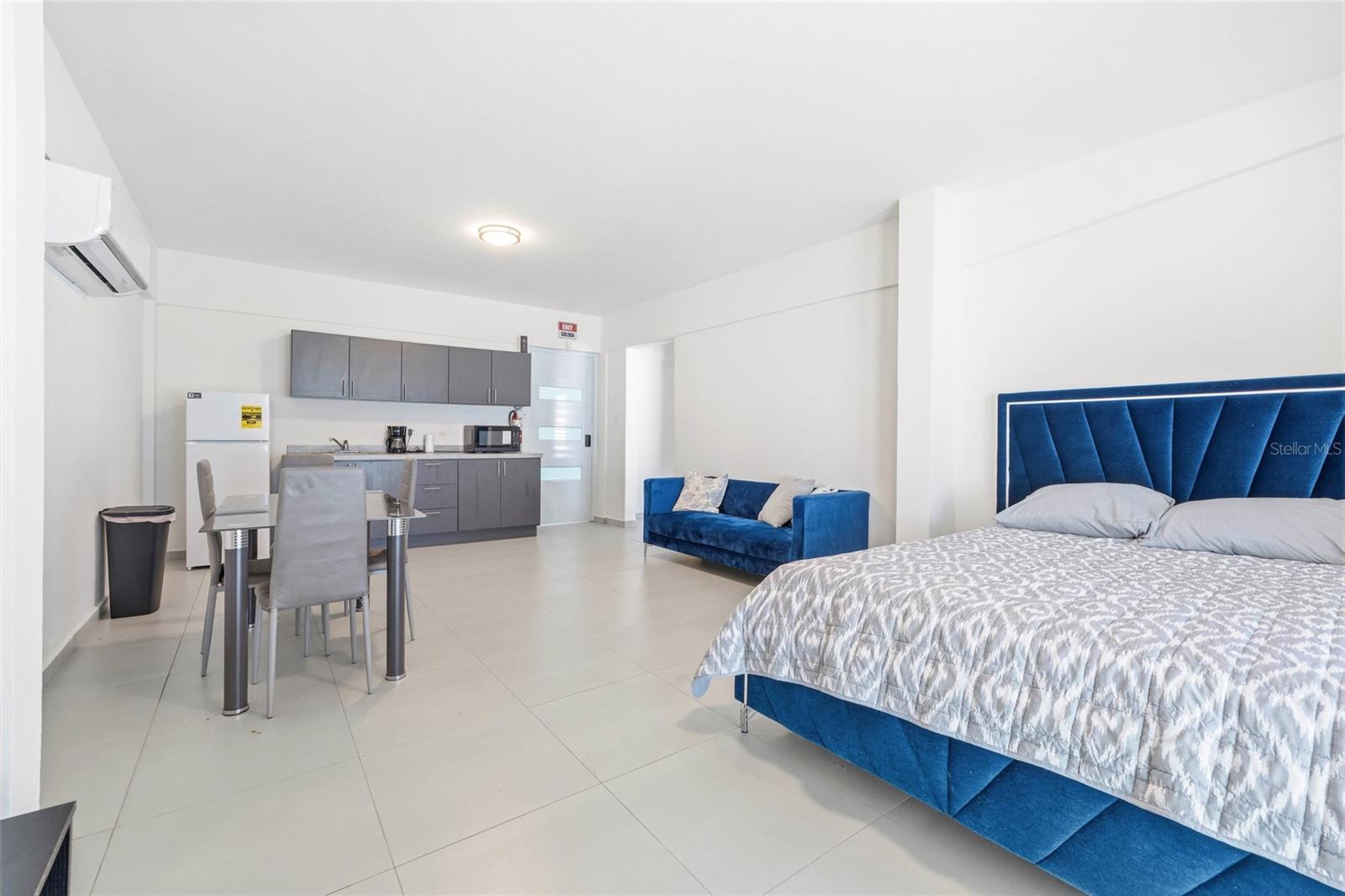 AVENIDA SUSONI, HATILLO, PR - Residential