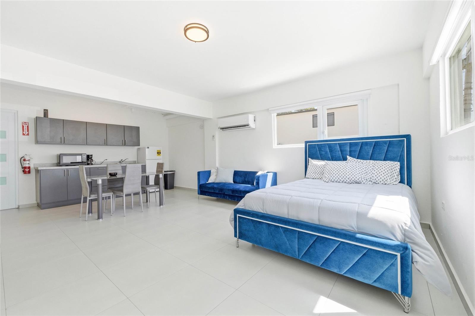 AVENIDA SUSONI, HATILLO, PR - Residential