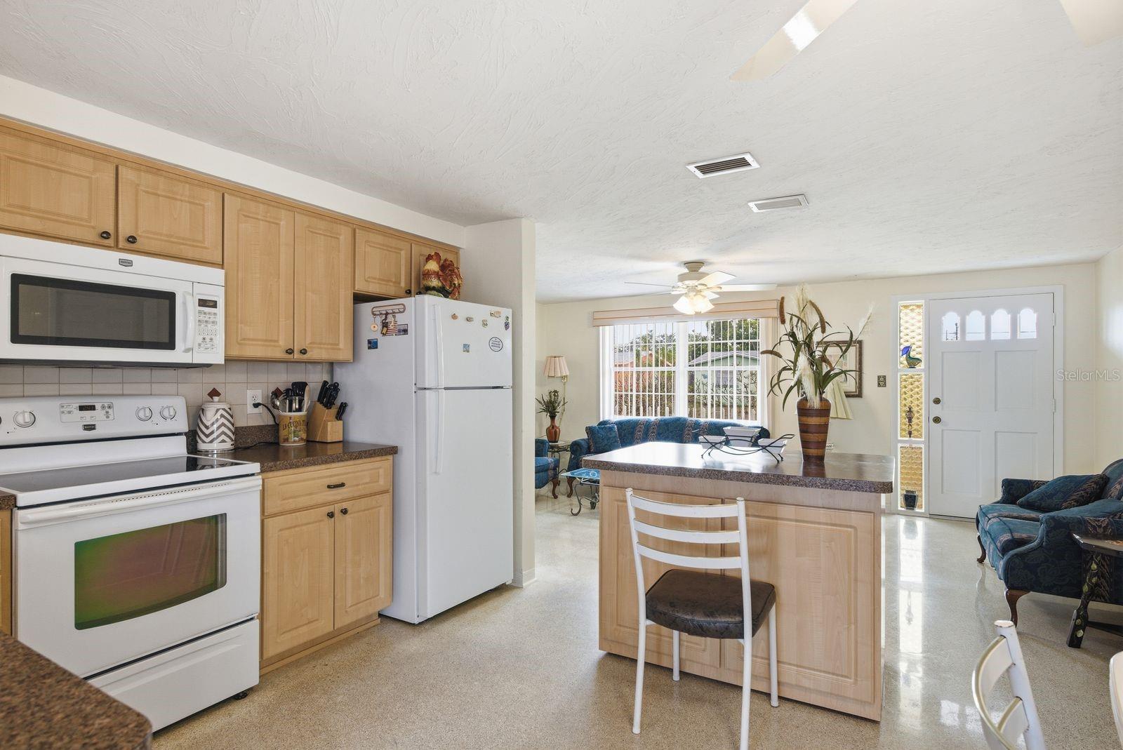 CREST RIDGE GARDENS - Residential