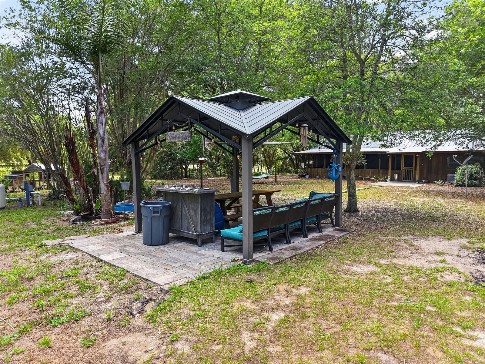 HIGLEY - Residential