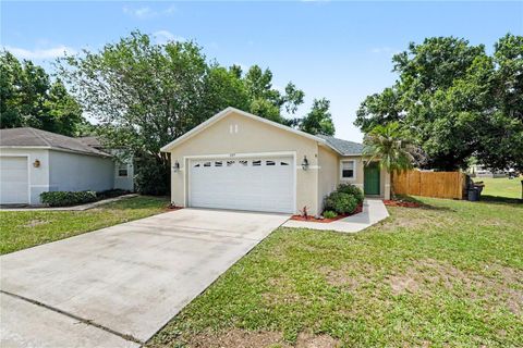 Photo of 11917 Mango Groves Boulevard, Seffner, FL 33584 (MLS # TB8512412)