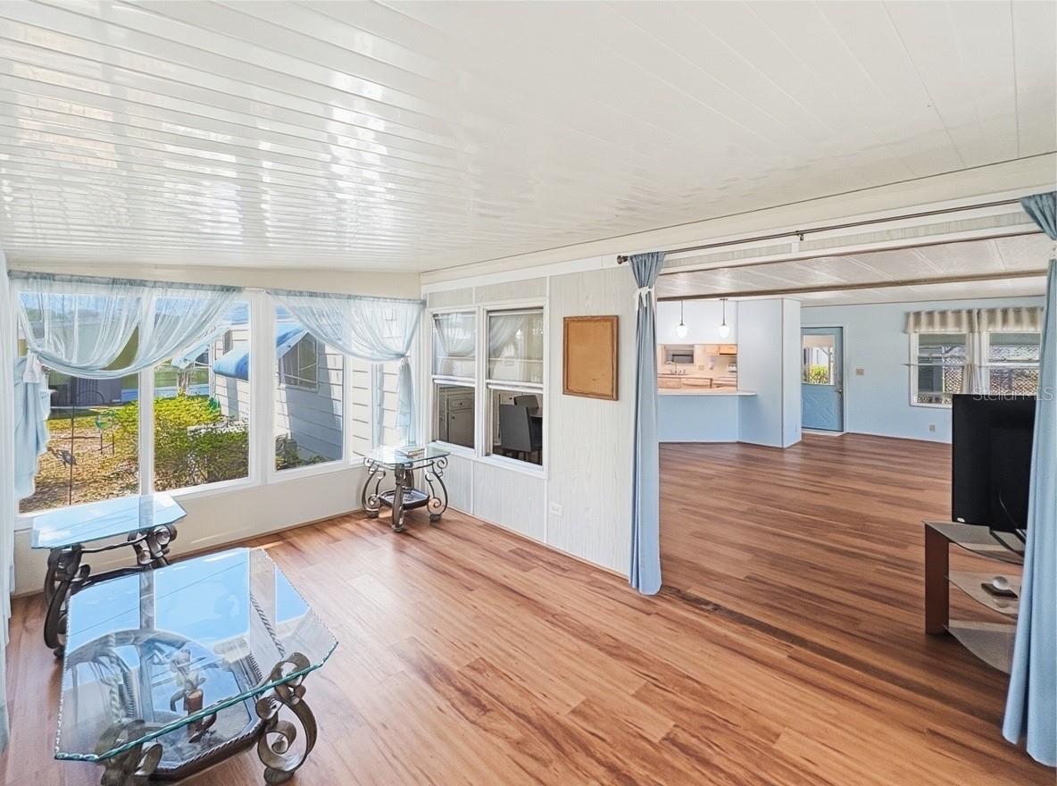 CONTINENTAL CAMPER RESS INC - Residential