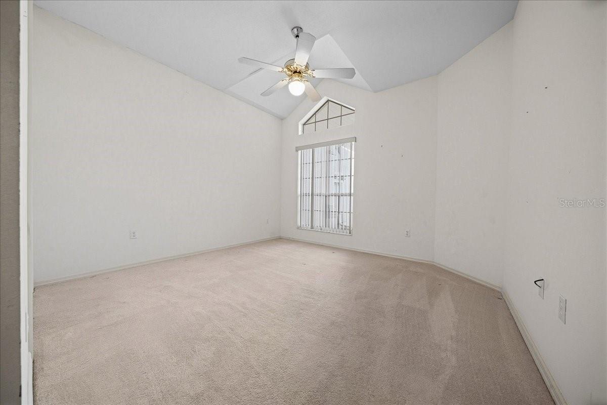 ROYAL OAKS FIRST ADD - Residential