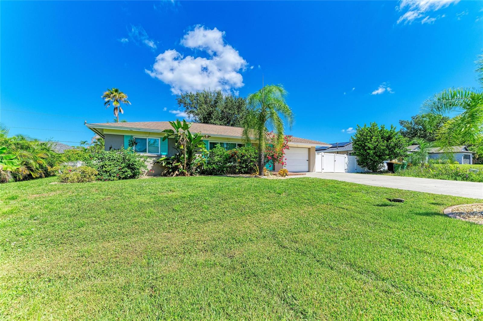 6006 GILLOT BOULEVARD - Photo 2