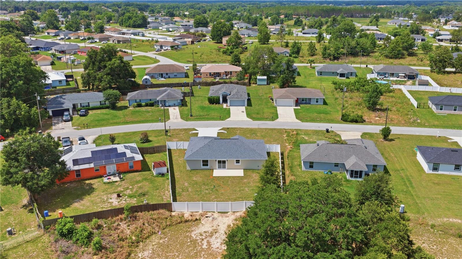 SILVER SPRINGS SHORES UN 24 - Residential