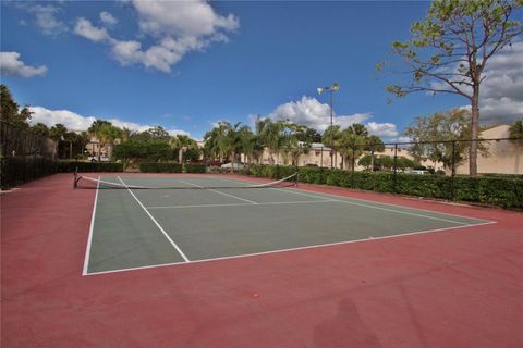 Condominium in ORLANDO FL 4269 SEMORAN BOULEVARD 29.jpg