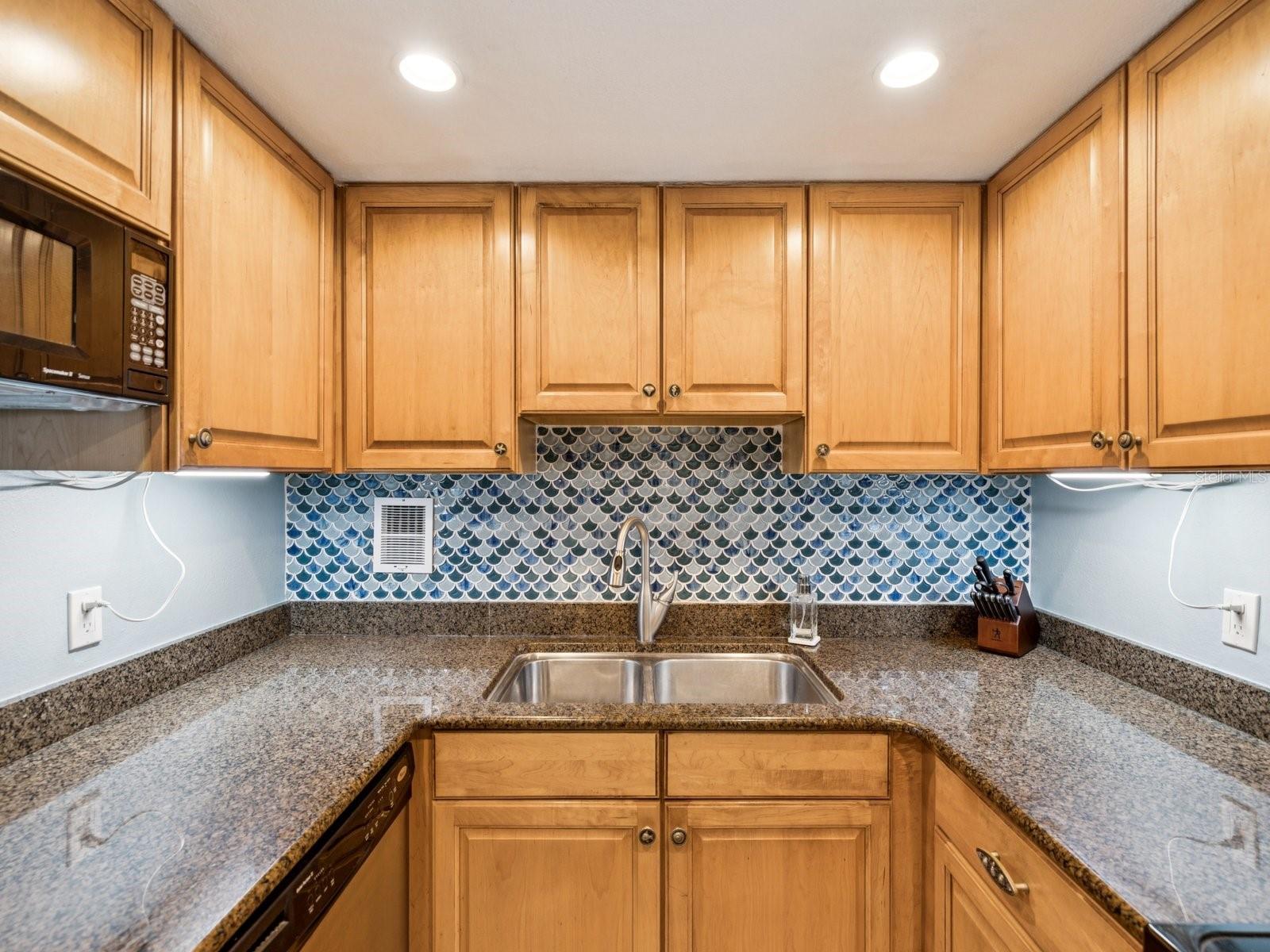 REGATTA BEACH CLUB CONDO - Residential