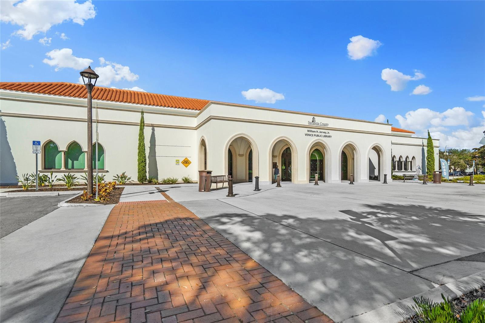 BAHIA VISTA GULF - Residential