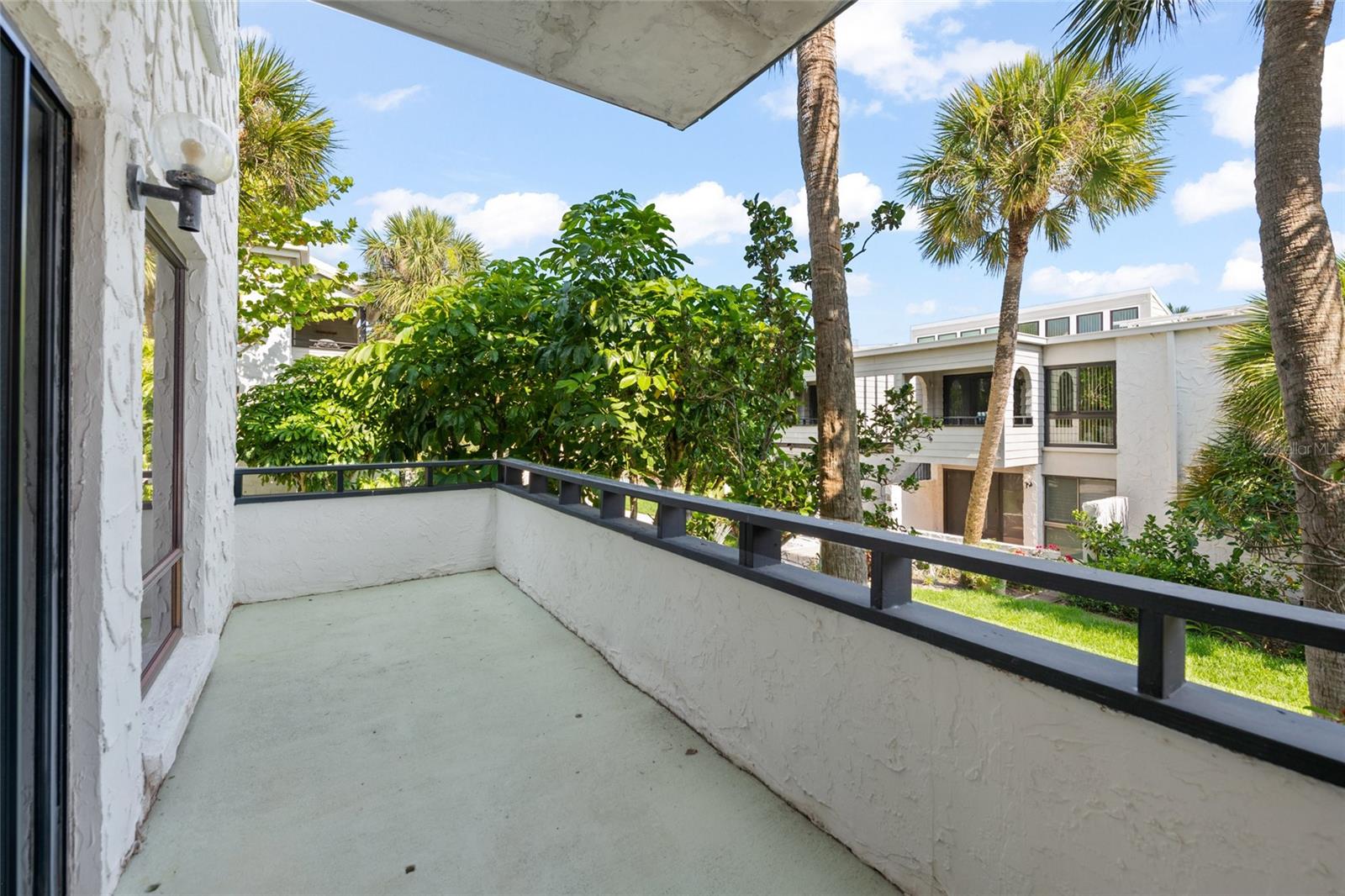 BAHIA VISTA GULF - Residential