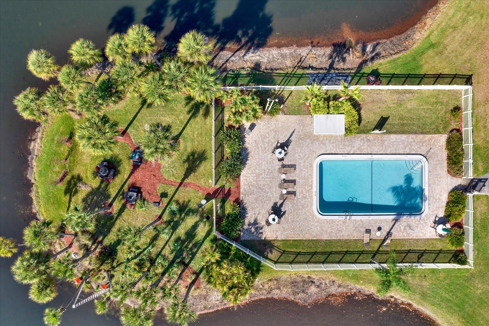 THE GRAND AT OLDE CARROLLWOOD - Residential