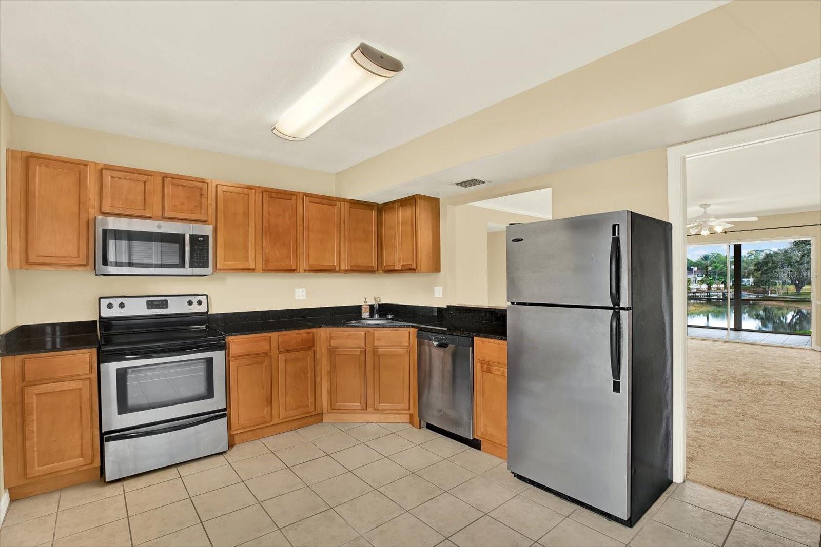 THE GRAND AT OLDE CARROLLWOOD - Residential