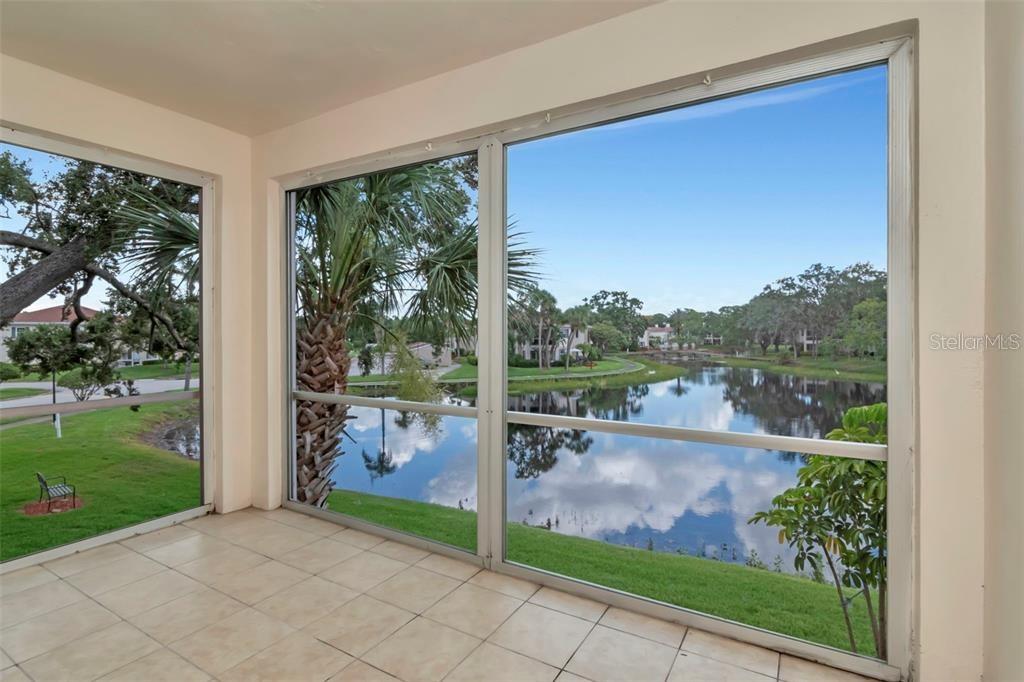 THE GRAND AT OLDE CARROLLWOOD - Residential