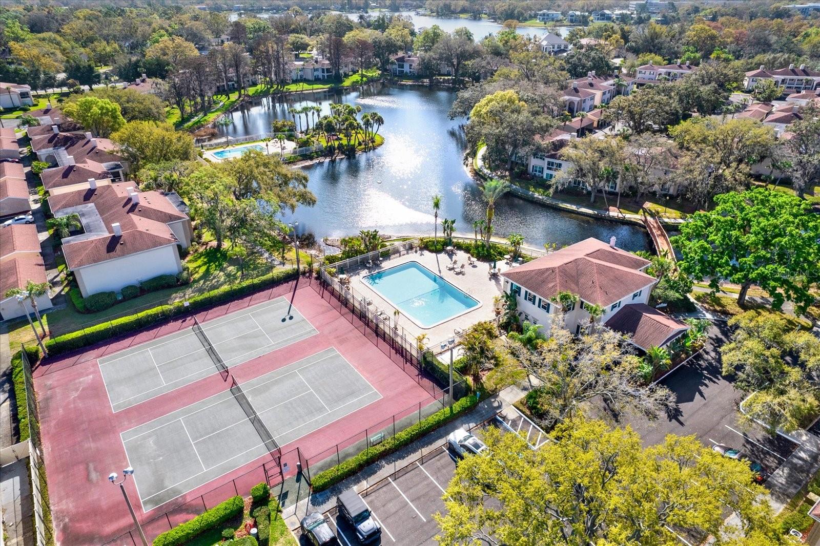 THE GRAND AT OLDE CARROLLWOOD - Residential