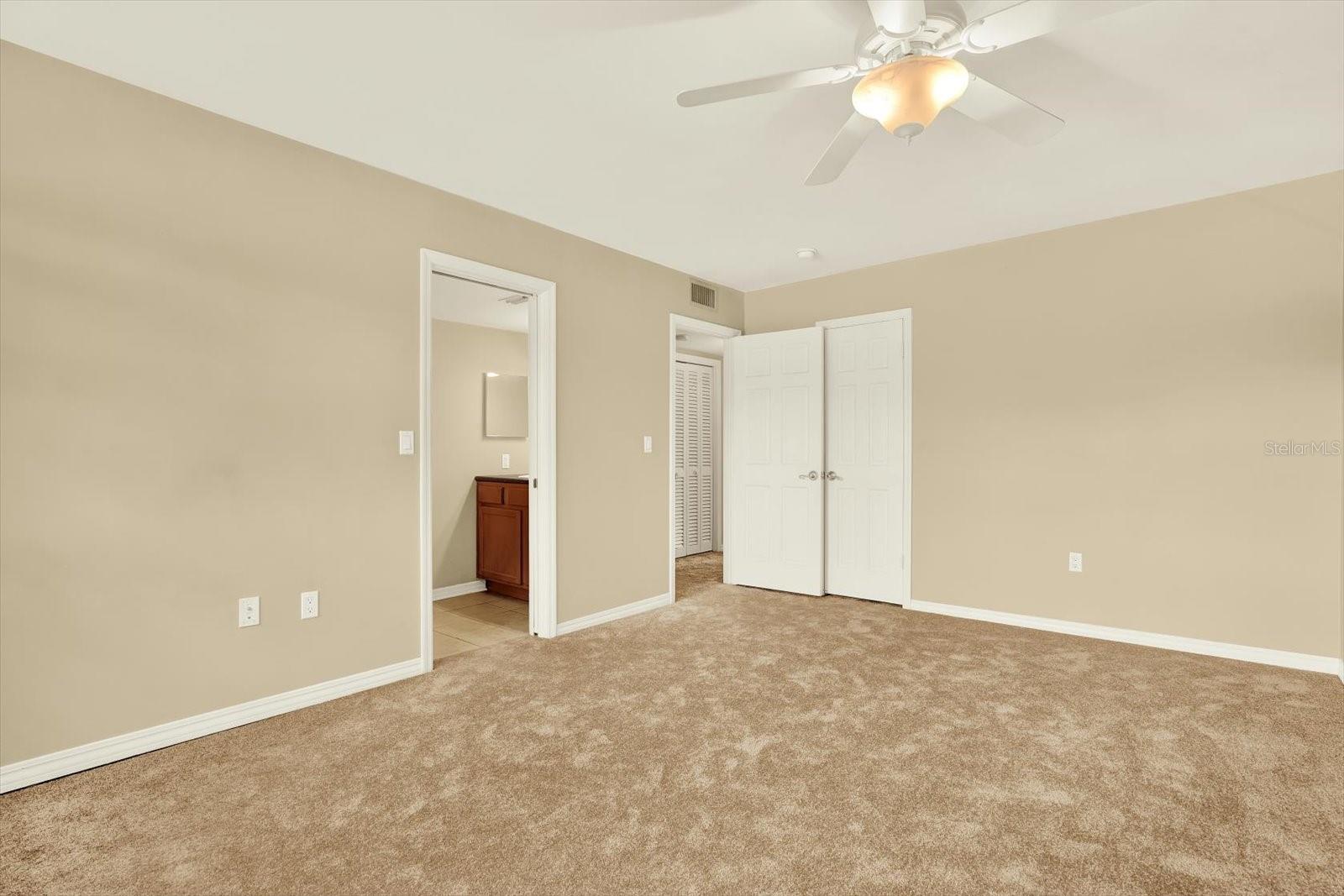 THE GRAND AT OLDE CARROLLWOOD - Residential