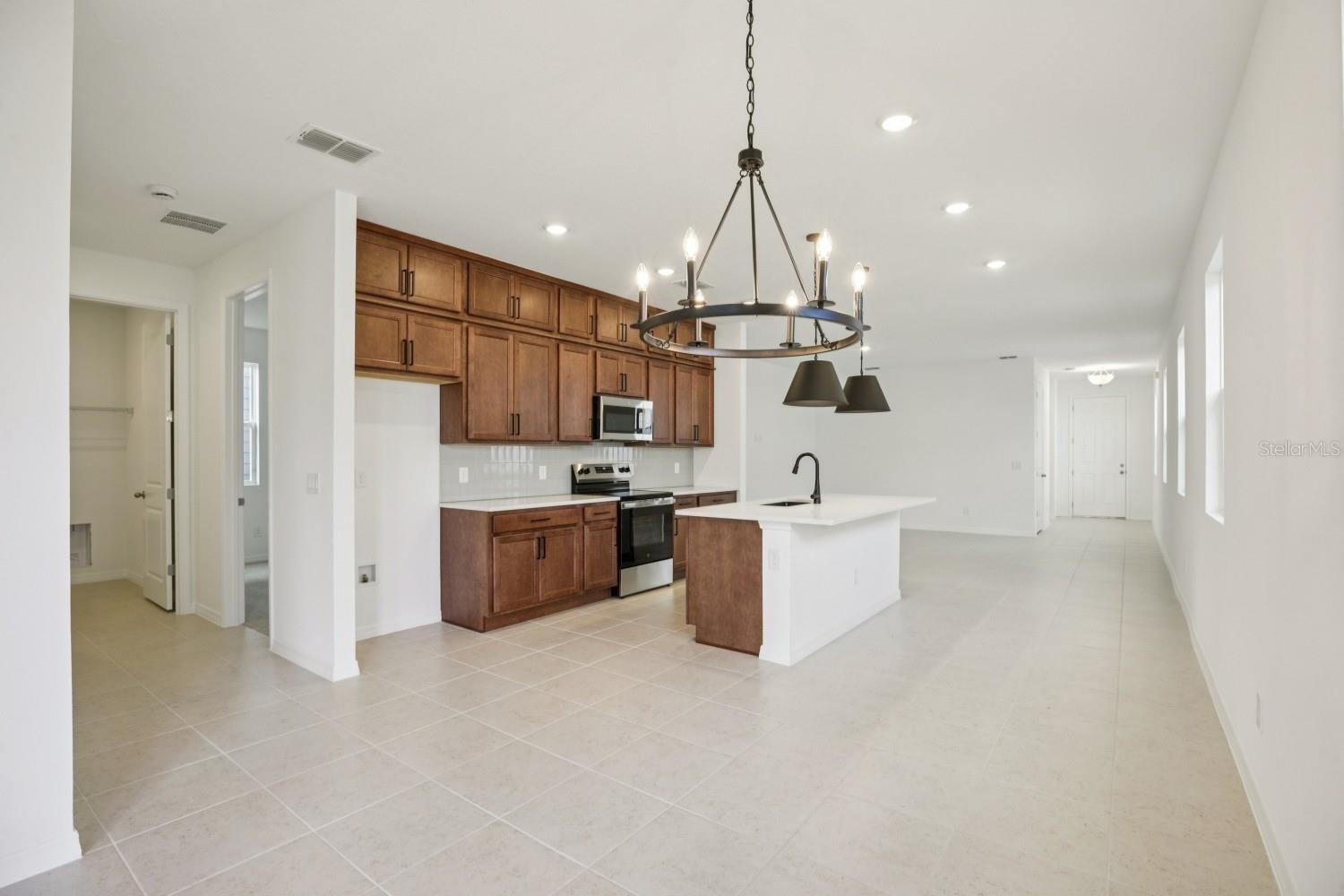 NORTHLAKE AT OVATION PHASE 2 & 3 - Residential