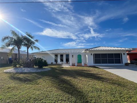 Photo of 2921 Guadalupe Drive, Punta Gorda, FL 33950 (MLS # C7519463)