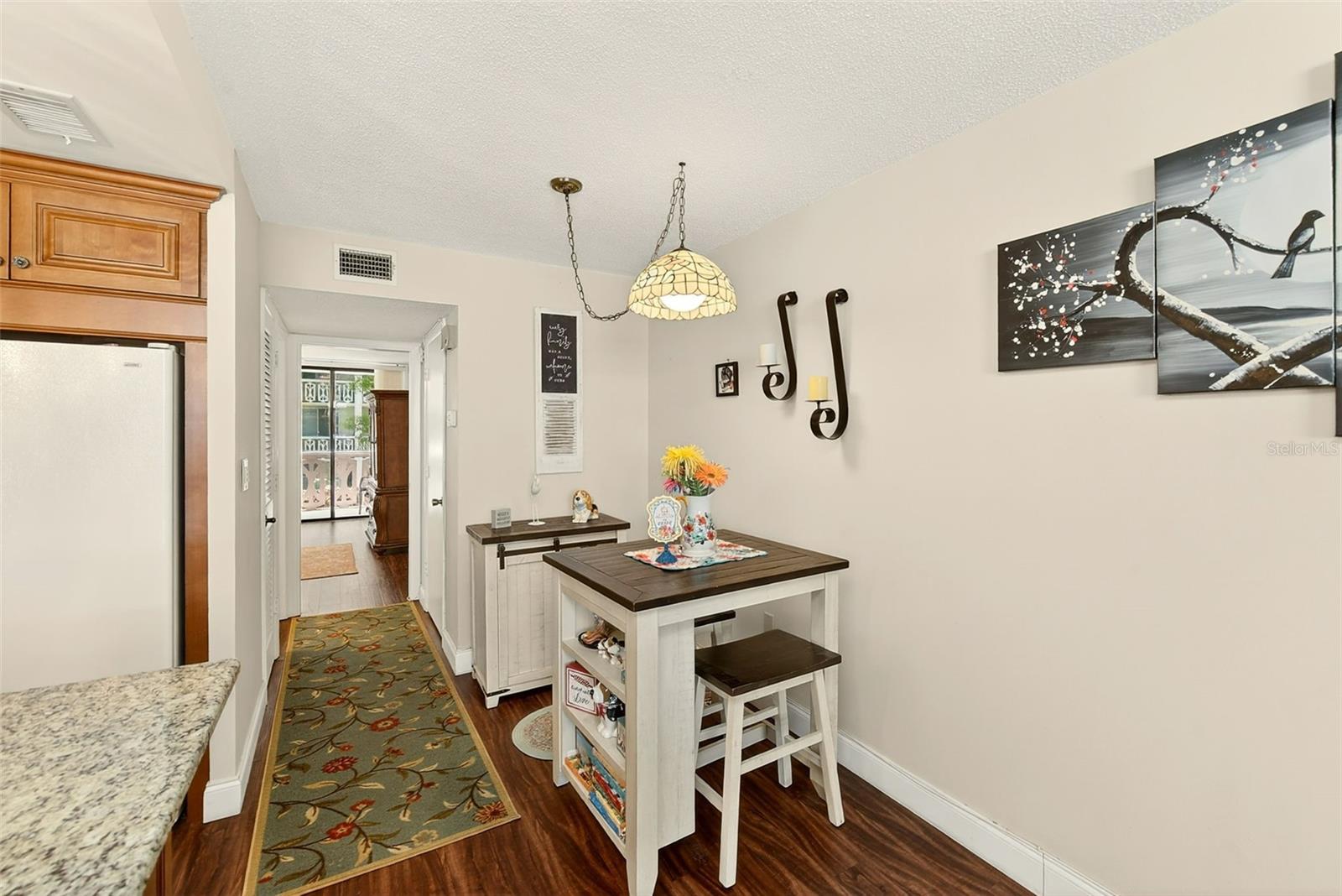 SEVILLE CONDO 8 - Residential