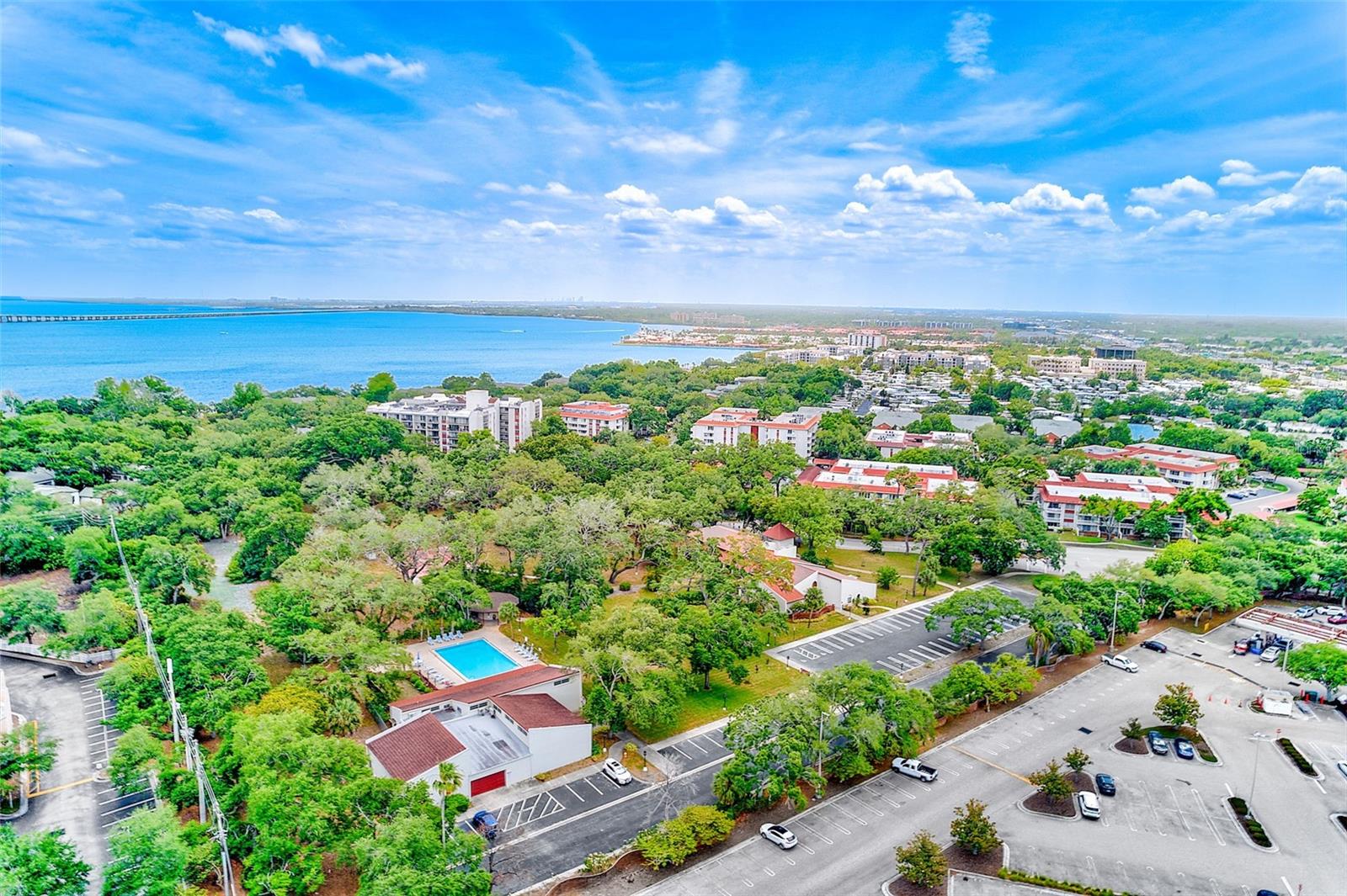 SEVILLE CONDO 8 - Residential