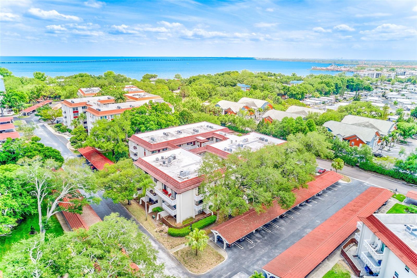 SEVILLE CONDO 8 - Residential