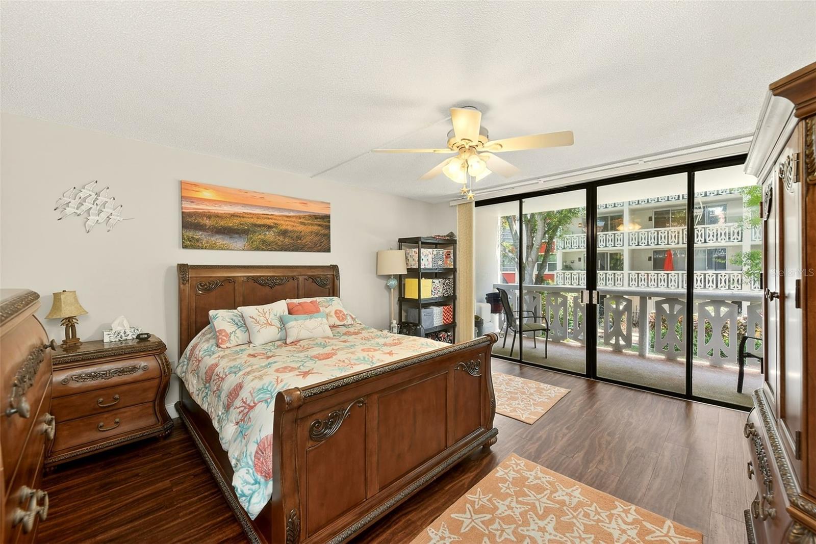 SEVILLE CONDO 8 - Residential