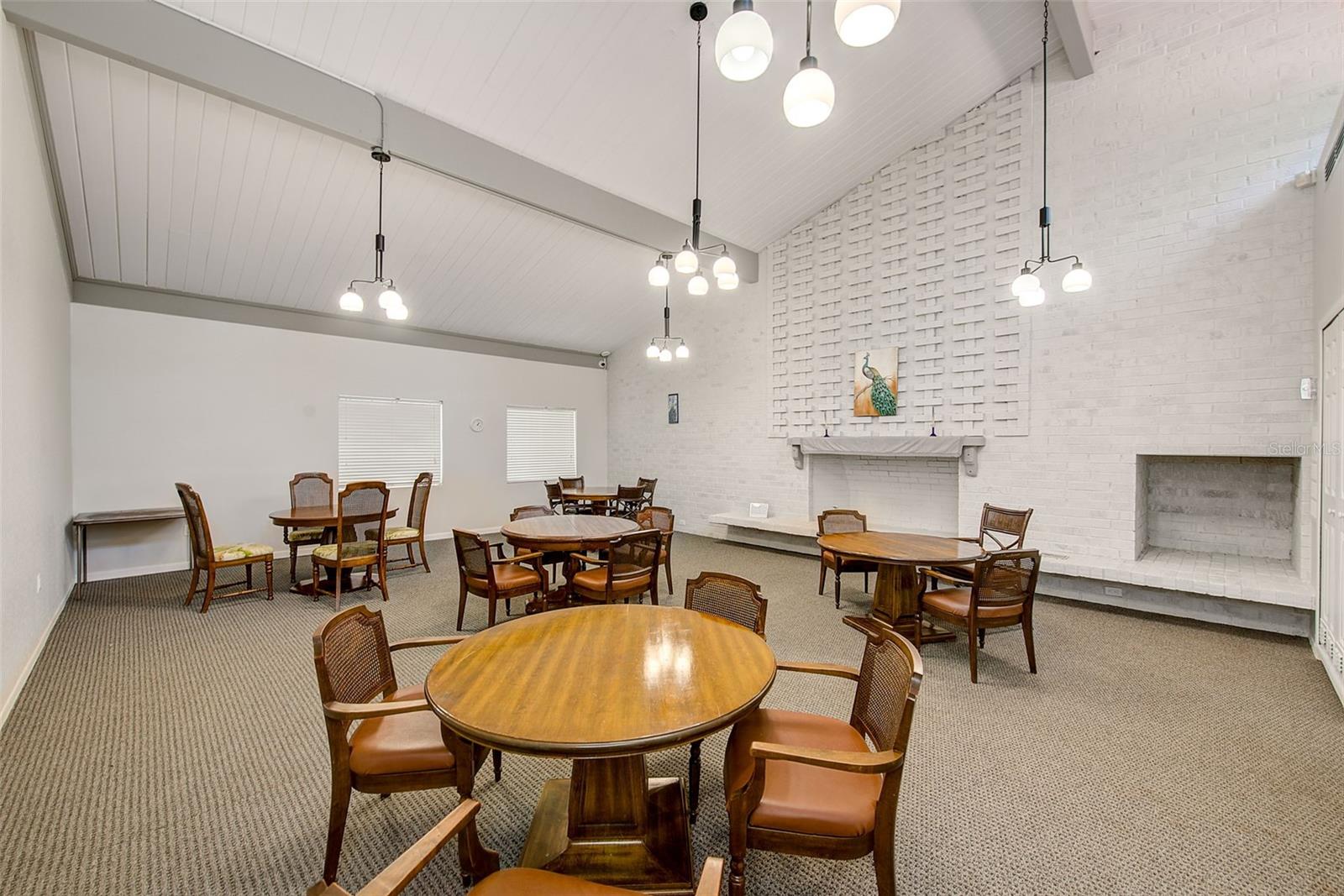 SEVILLE CONDO 8 - Residential