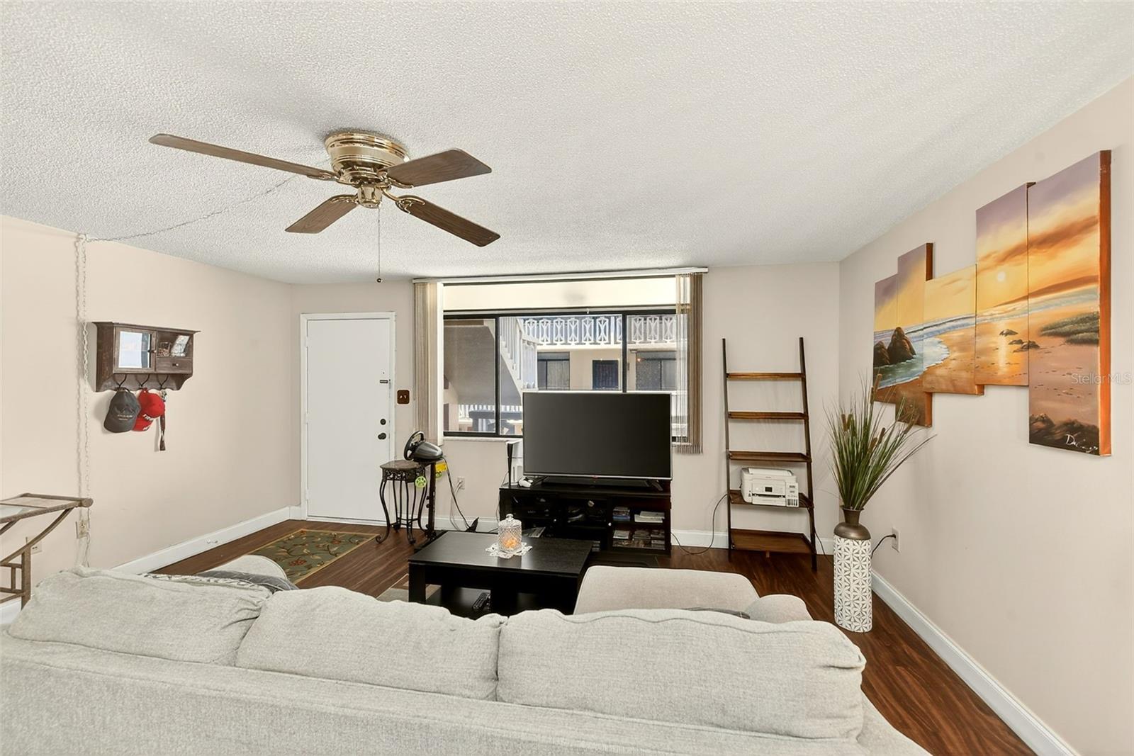 SEVILLE CONDO 8 - Residential