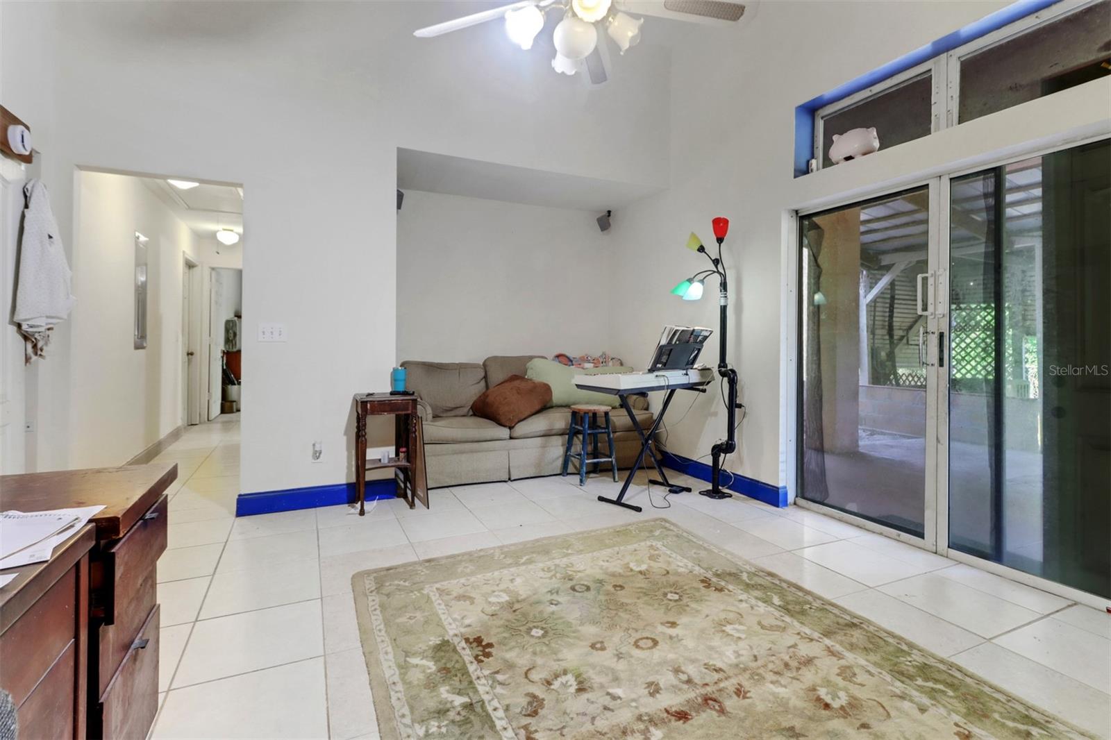 ACREAGE HEADER - Residential