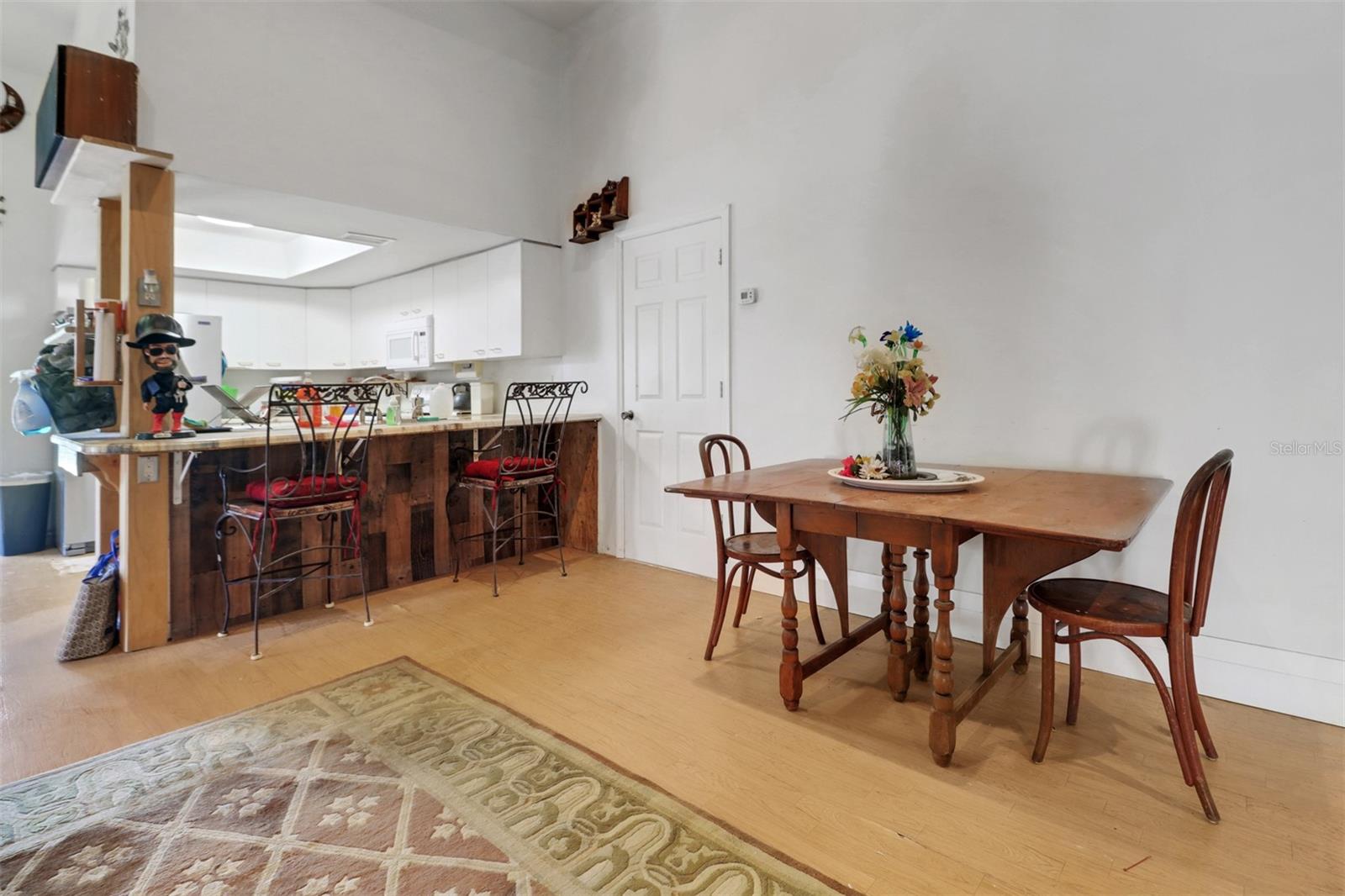 ACREAGE HEADER - Residential