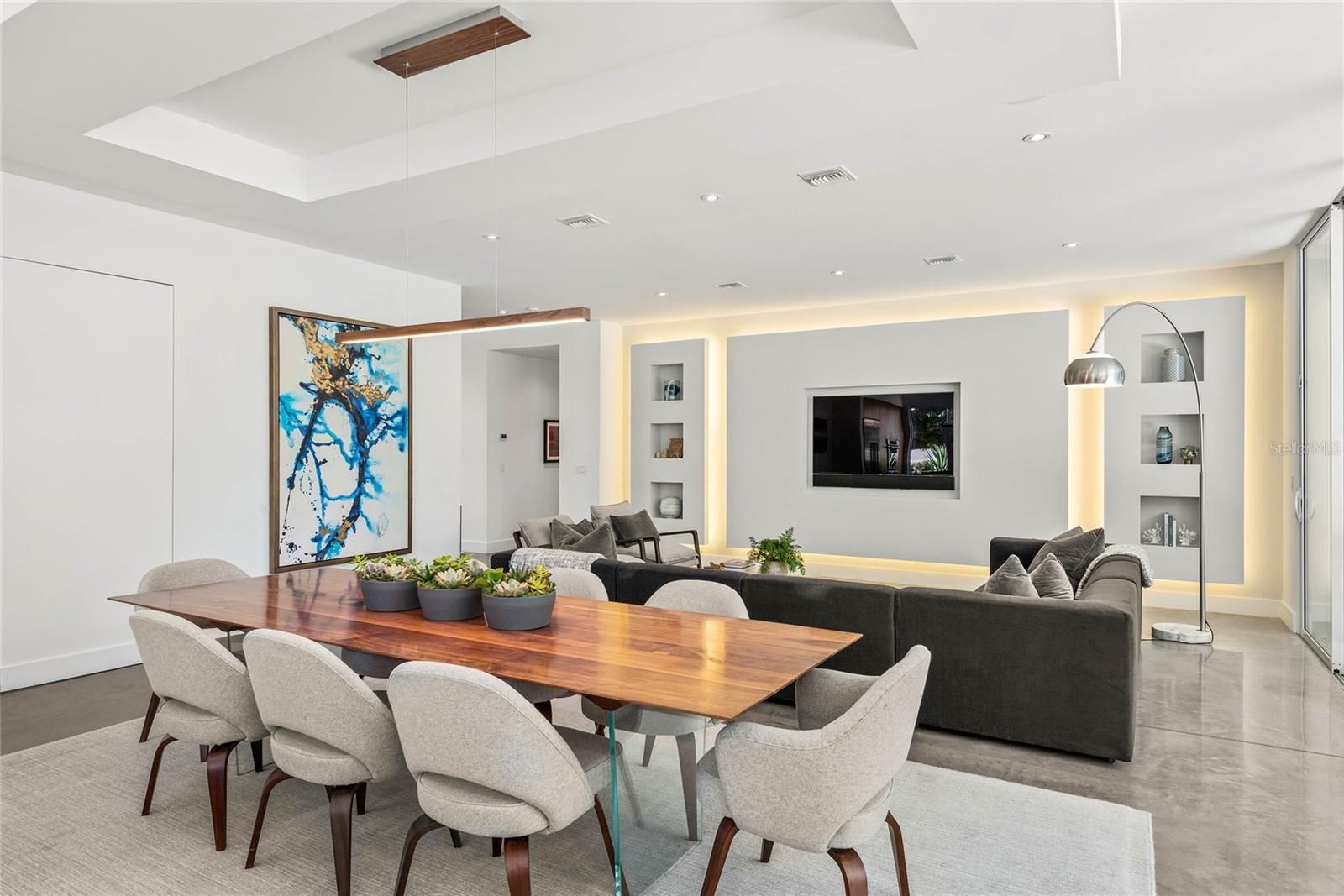 TEMPLE ESTATES - Residential