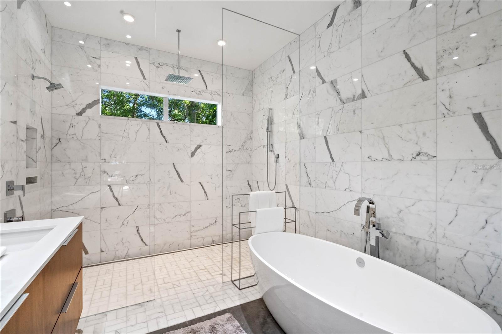 TEMPLE ESTATES - Residential