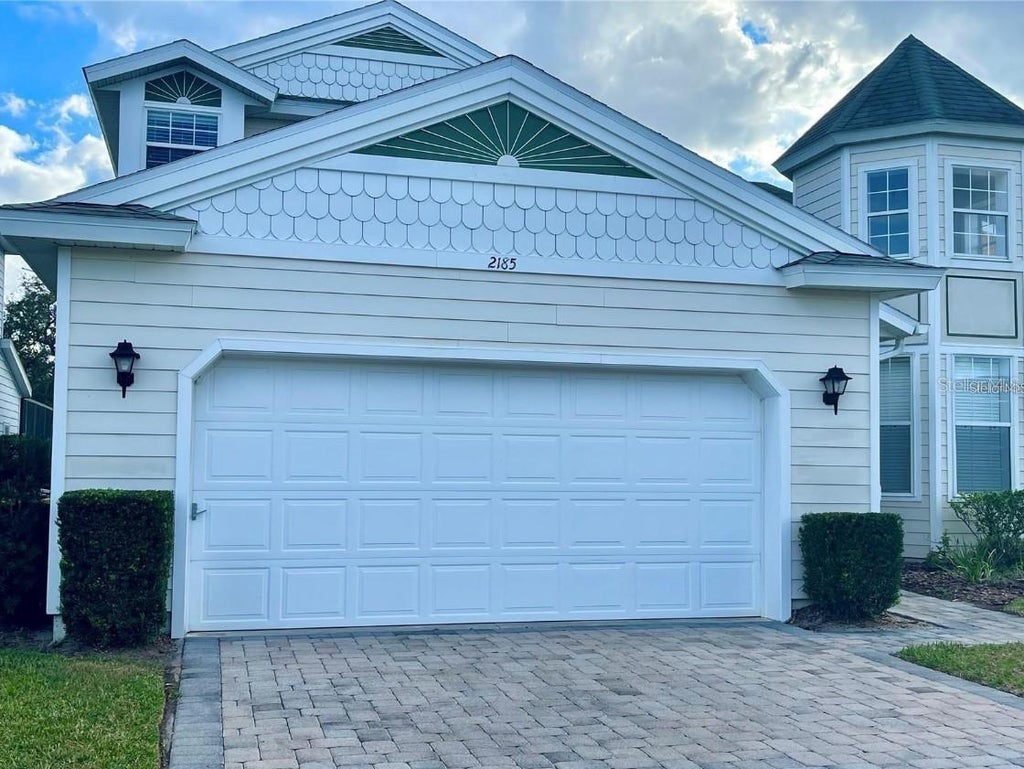Photo of 2185 Victoria Drive, Davenport, FL 33837 (MLS # L4964467)