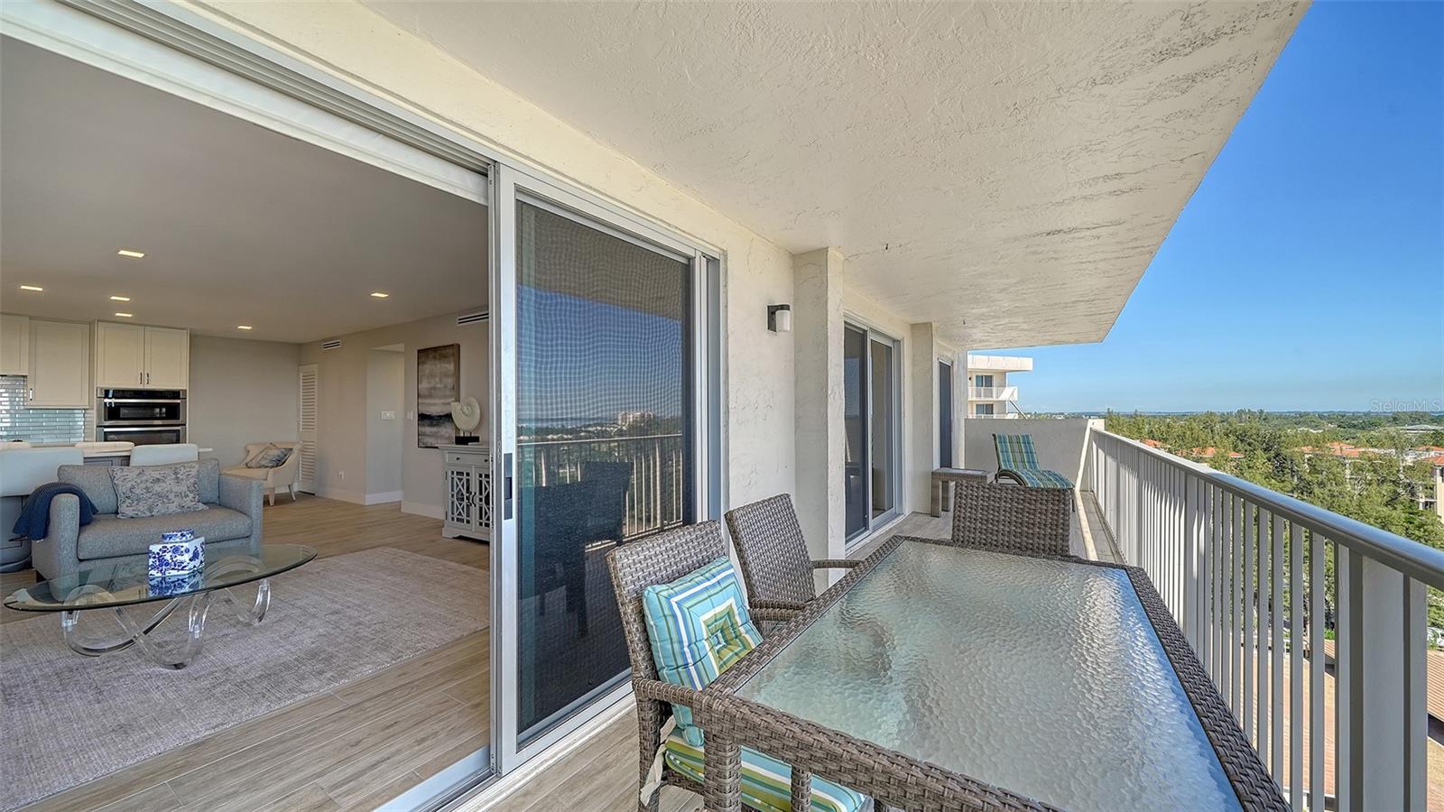 ISLANDER CLUB OF LONGBOAT - Residential