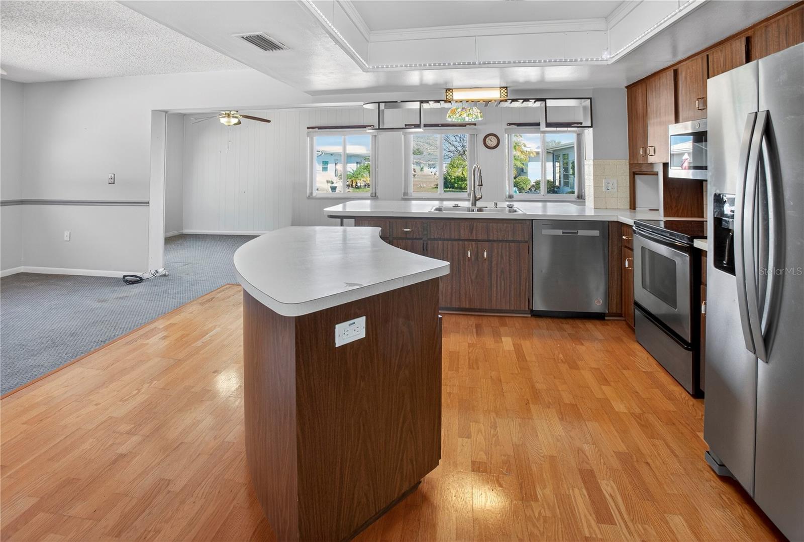 SPRINGWOOD VILLAS - Residential