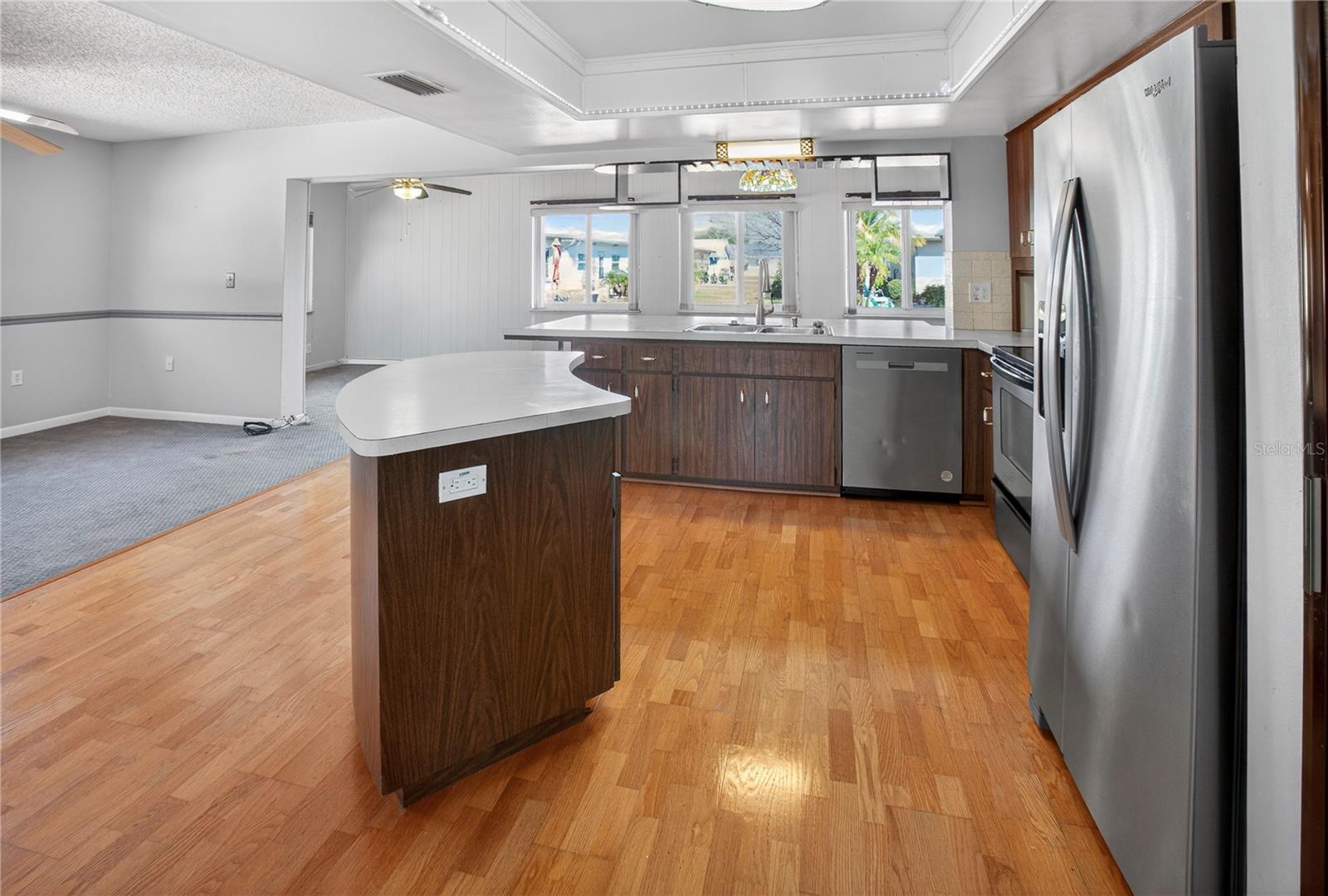 SPRINGWOOD VILLAS - Residential