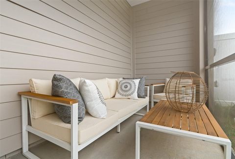 Tiny photo for 3639 SE 37th Road, Ocala, FL 34480 (MLS # O6395917)