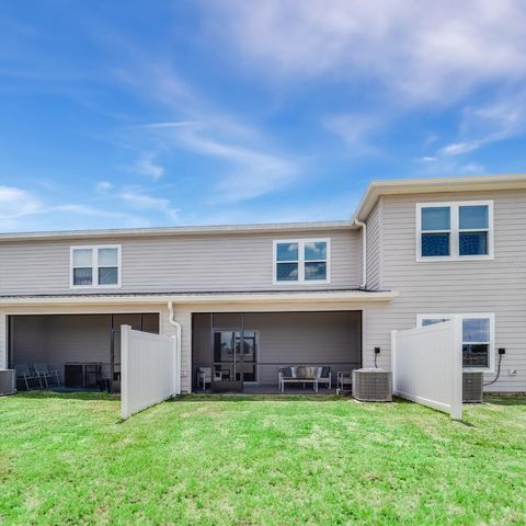 Tiny photo for 3639 SE 37th Road, Ocala, FL 34480 (MLS # O6395917)