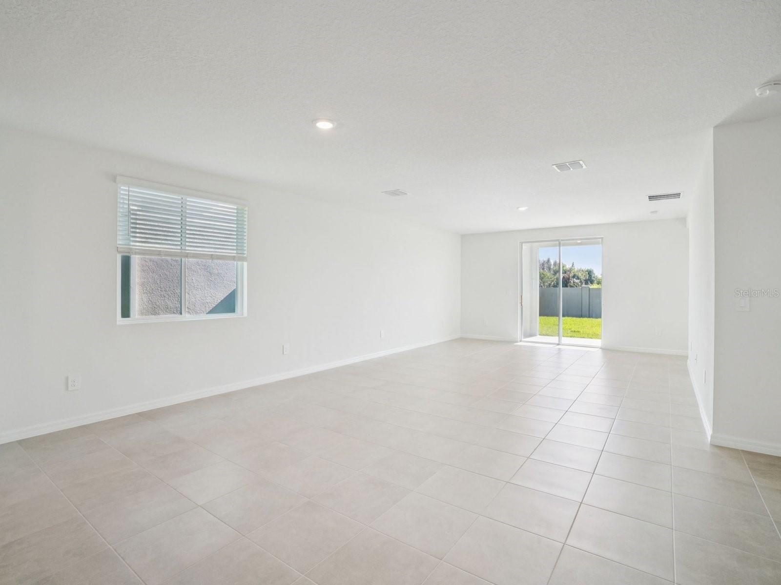 TWO RIVERS - Residential