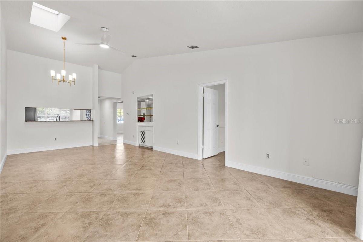 BAY TOWNE WEST - Residential