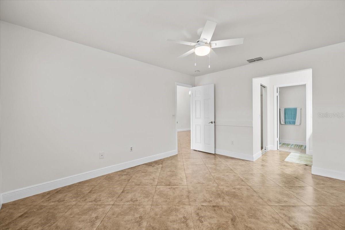 BAY TOWNE WEST - Residential