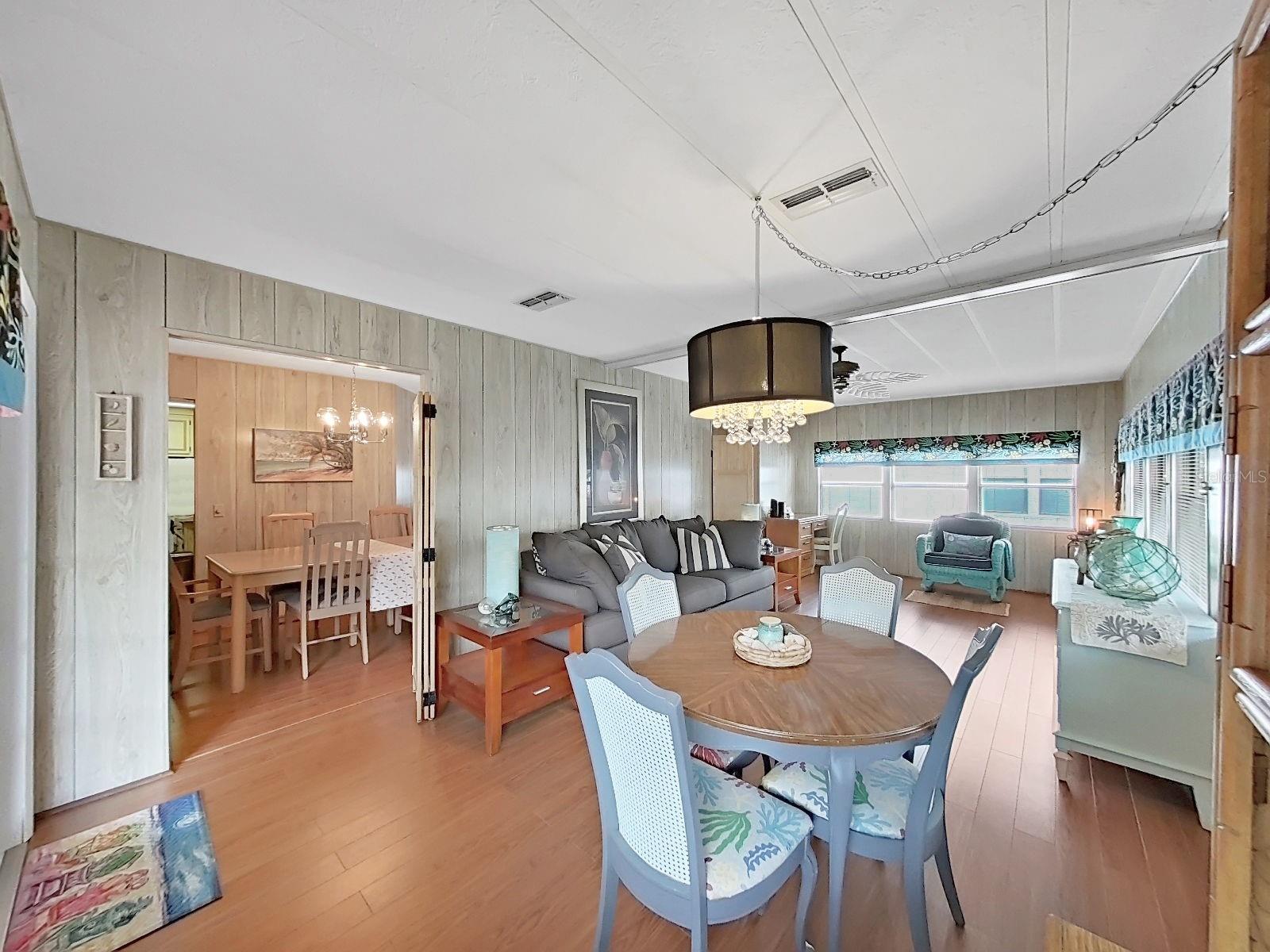 GLENWOOD ESTATES INC CONCO - Residential