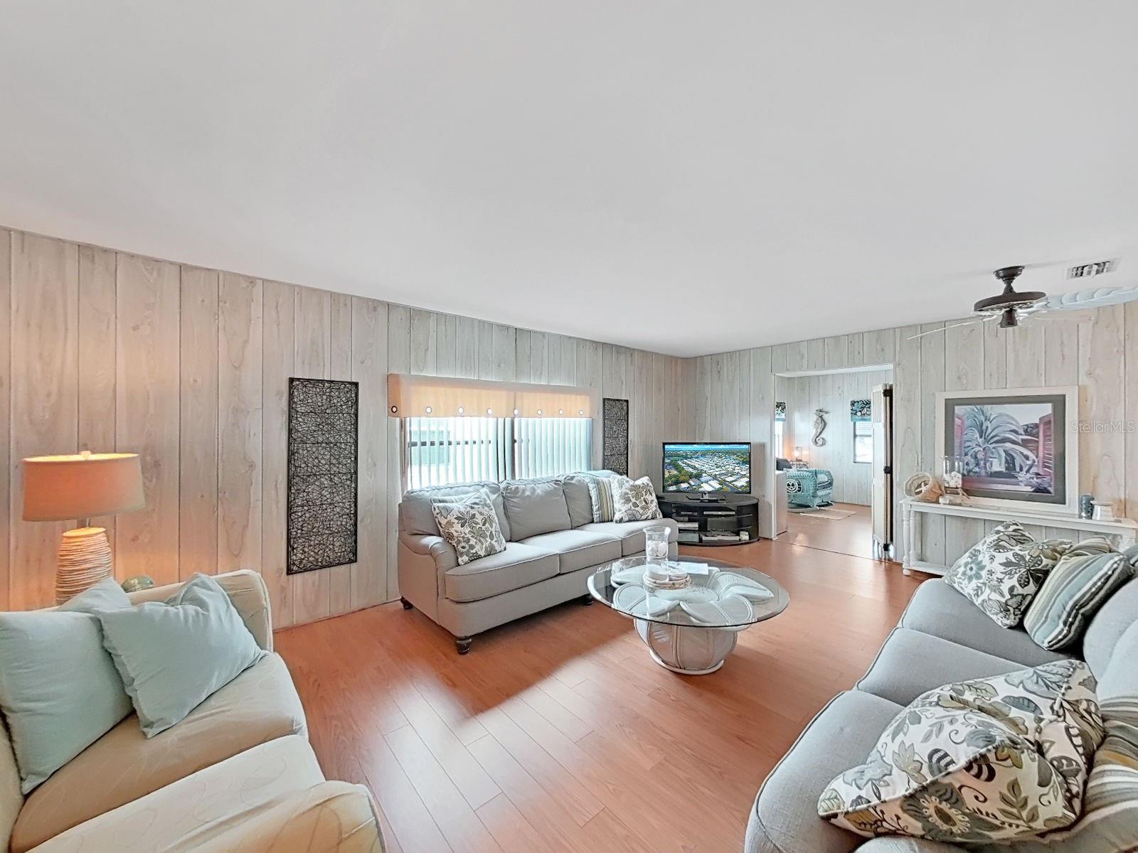 GLENWOOD ESTATES INC CONCO - Residential