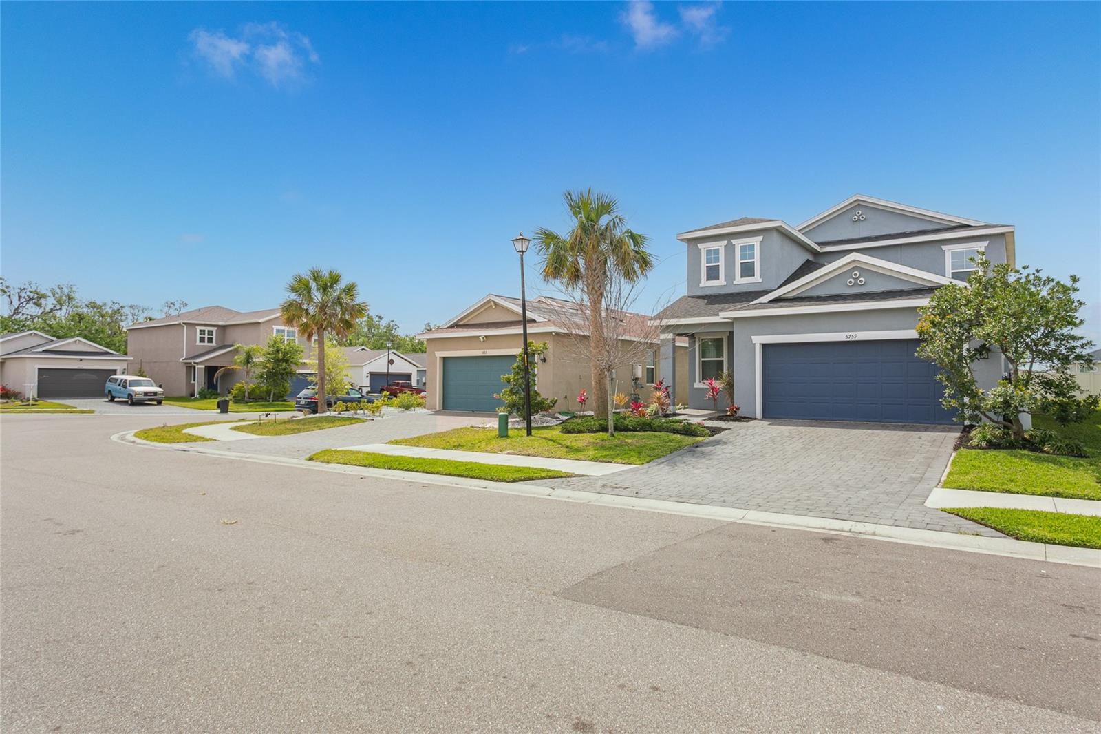 5759 BUNGALOW GROVE COURT