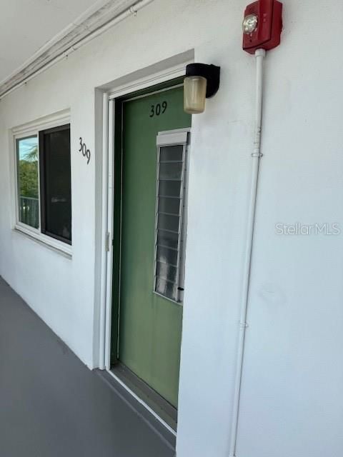 11251 80TH AVENUE 309 SEMINOLE FL 33772