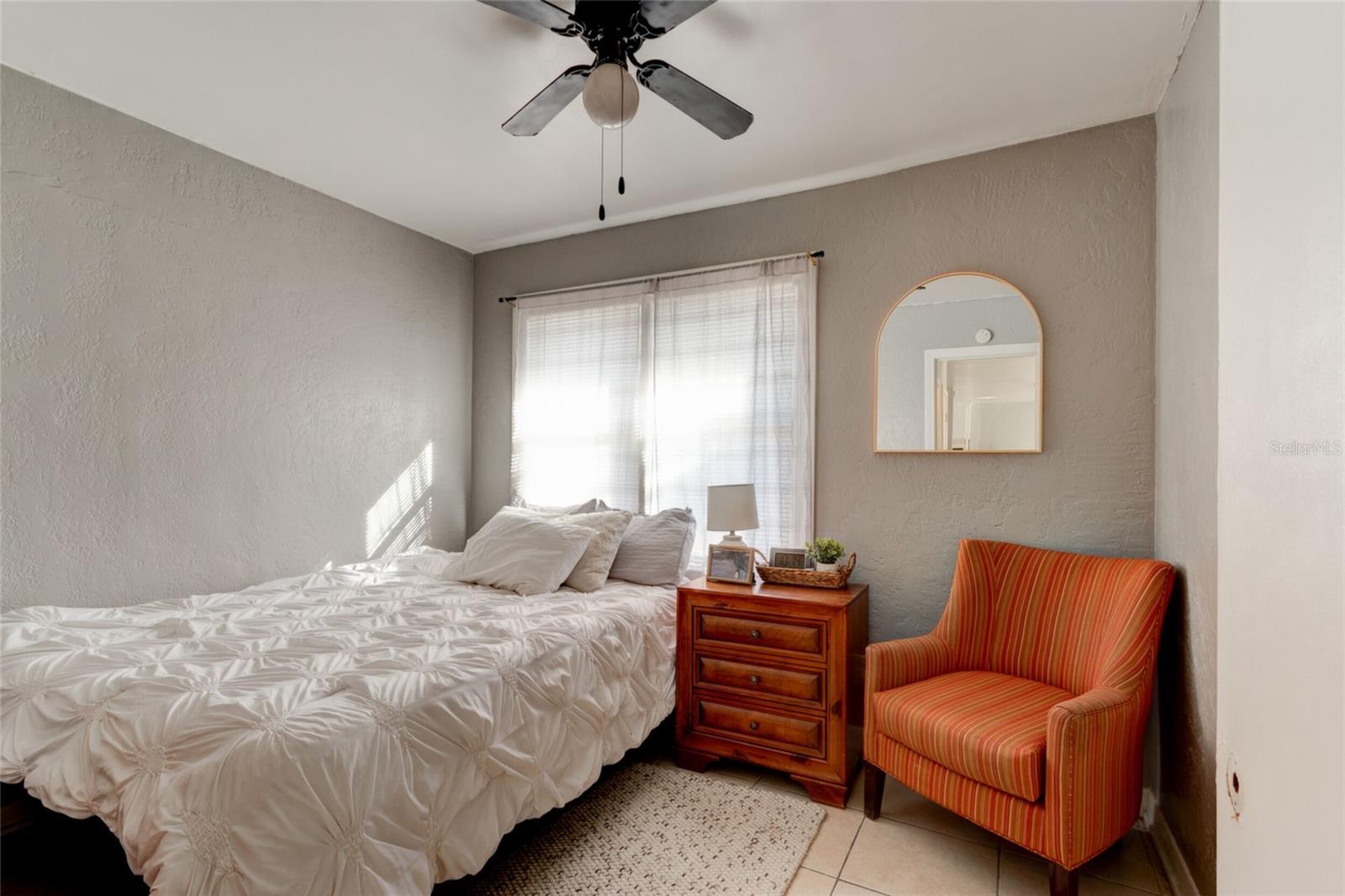 HUSTONS DAYTONA BEACH - Residential