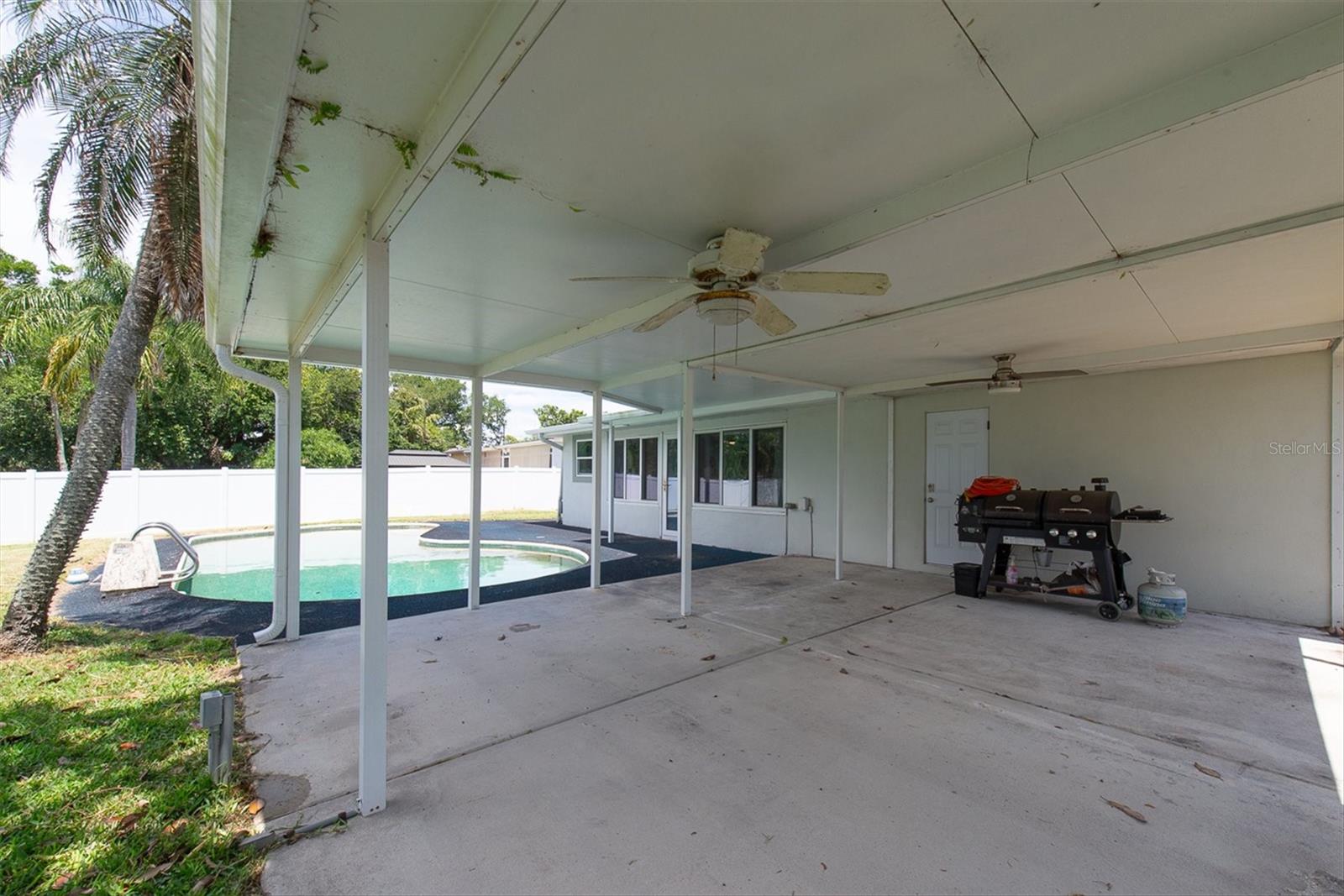 HARBOR LAKE ESTATES 2ND ADD - Residential