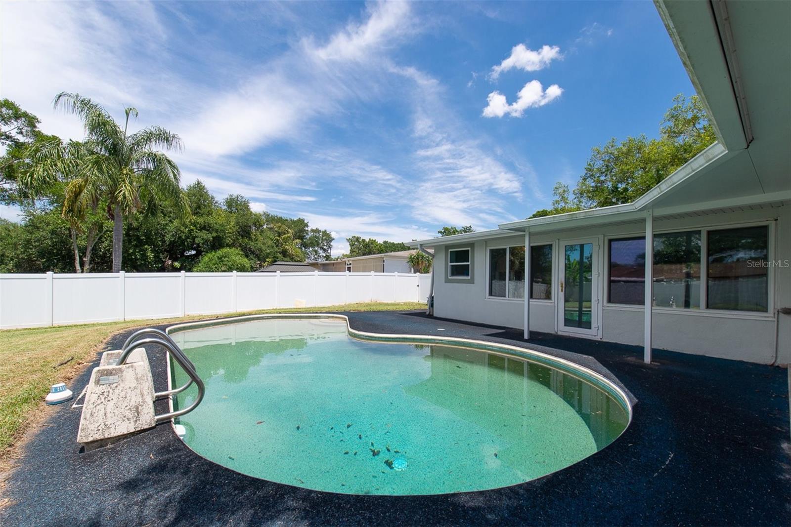 HARBOR LAKE ESTATES 2ND ADD - Residential
