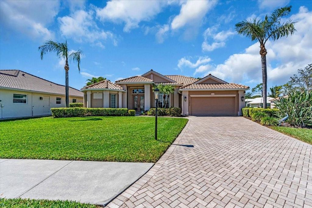 Photo of 5077 Seagrass Drive, Venice, FL 34293 (MLS # A4669020)