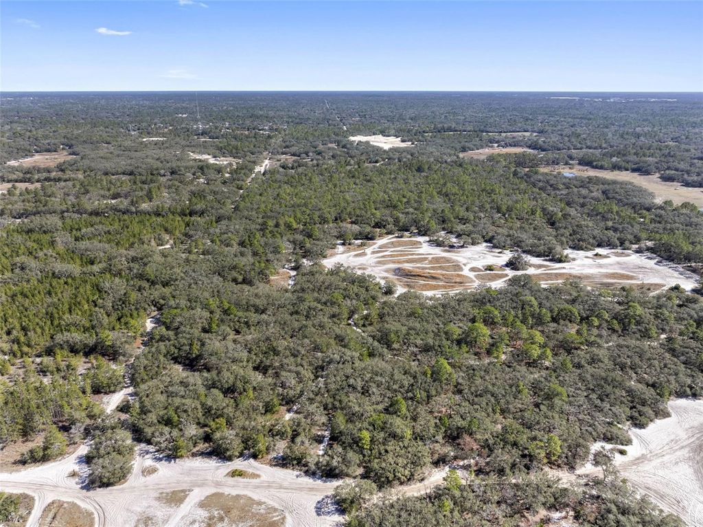 Photo of 16-24-17-0000-00400-0000, Hudson, FL 34667 (MLS # TB8342931)