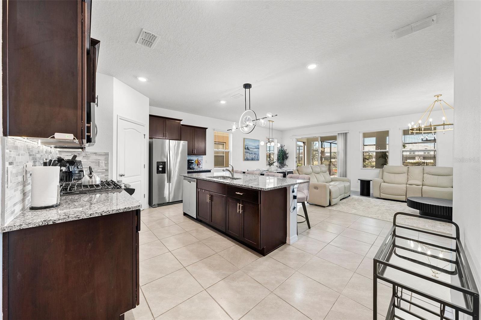 SOLTERRA PH 2D - Residential